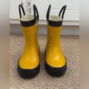 Toddler Yellow and Black Kids Rain Boots (Size 5)